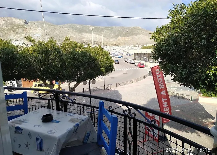 αργοναύτης μπροστά στο λιμάνι! アパート